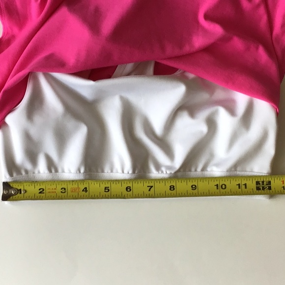 Nike Dri Fit Tank-Built in Bra - Picture 11 of 12